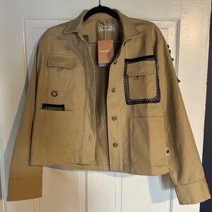 Wondery Ryan Cargo shirt Tan Jacket with Black Mesh Detail medium